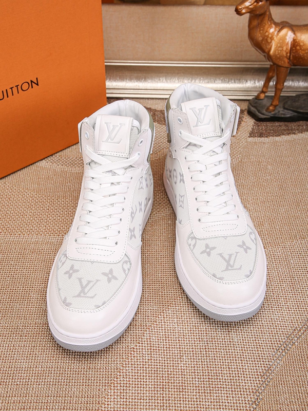 ルイヴィトン靴着用イメージ